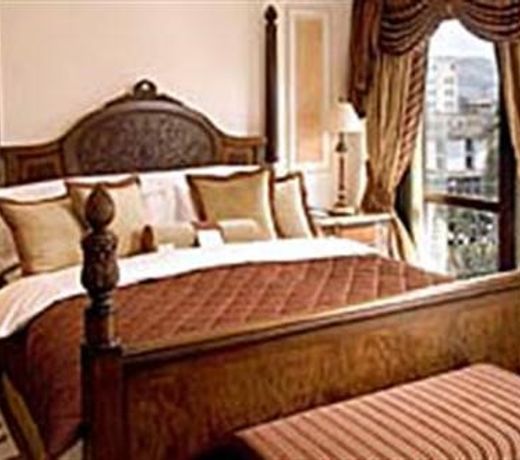 Plaza Grande Hotel