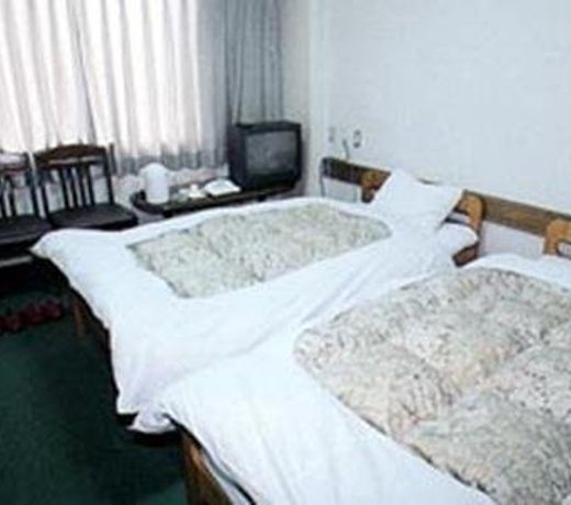 Oyo Silk Hotel Nakatsugawa