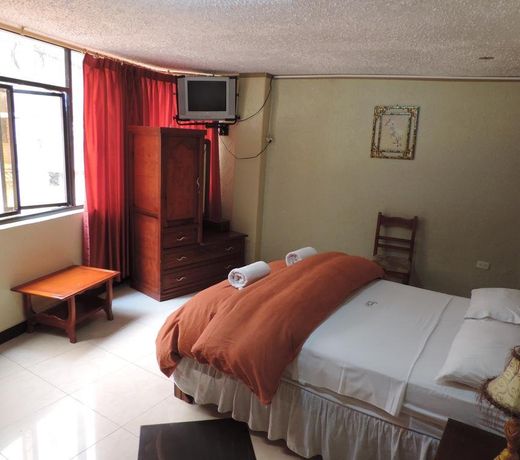 Hotel Puerta del Sol