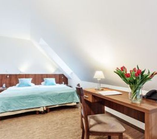 Hotel Modrzewiowy Dwór