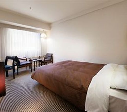 Castle Plaza Hotel