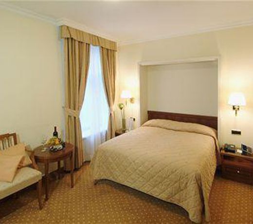 My City Hotel
