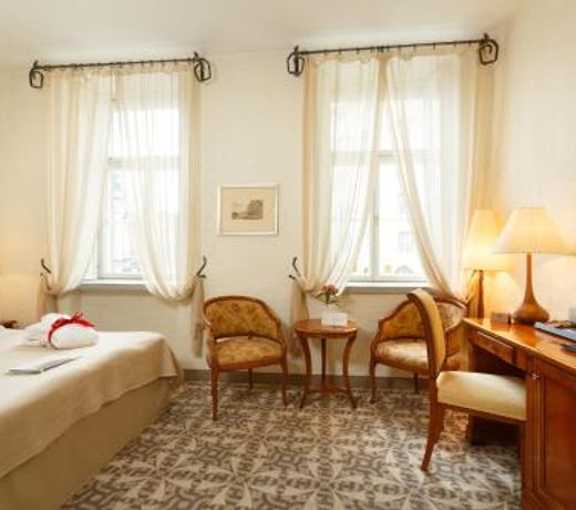 Savoy Boutique by TallinnHotels