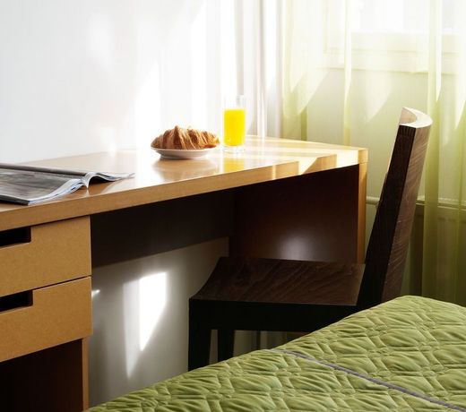 Go Hotel Shnelli