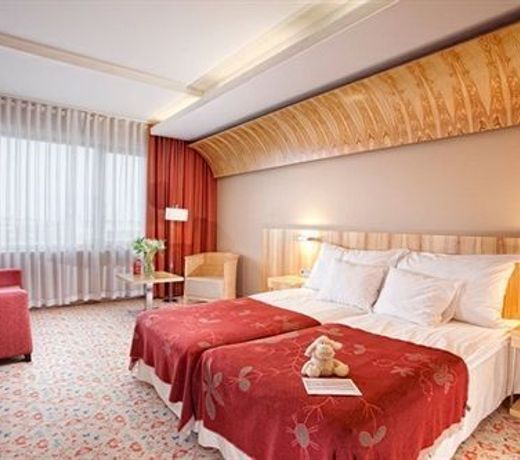 Hestia Hotel Europa