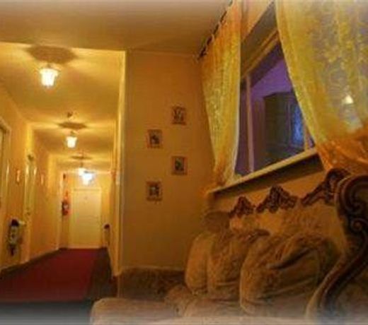 PLATFORM 7 GUEST ACCOMMODATION