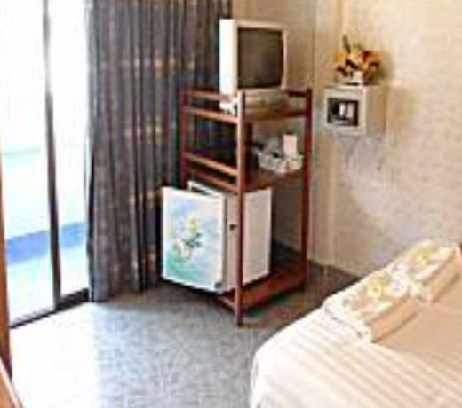 Leng Hotel