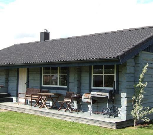 KURESSAARE HOLIDAY HOME
