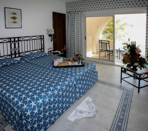 Domina Aquamarine Hotel & Resort