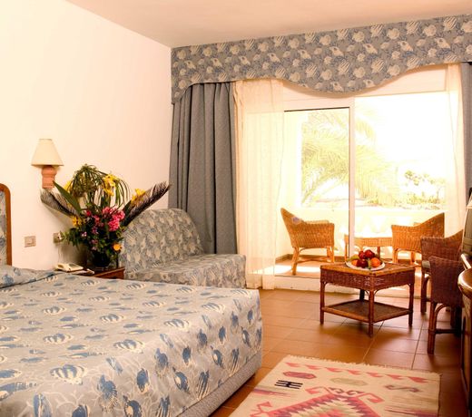 Domina Aquamarine Hotel & Resort