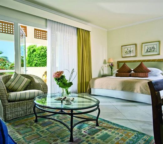 Jolie Ville Golf & Resort