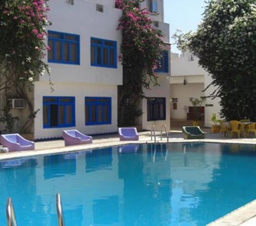 SANDY HOTEL