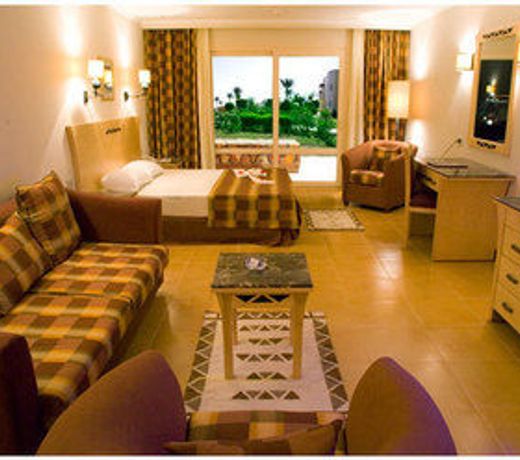 Solitaire Resort