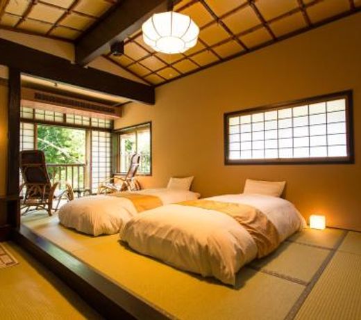 Honke Bankyu Hot Spring Ryokan