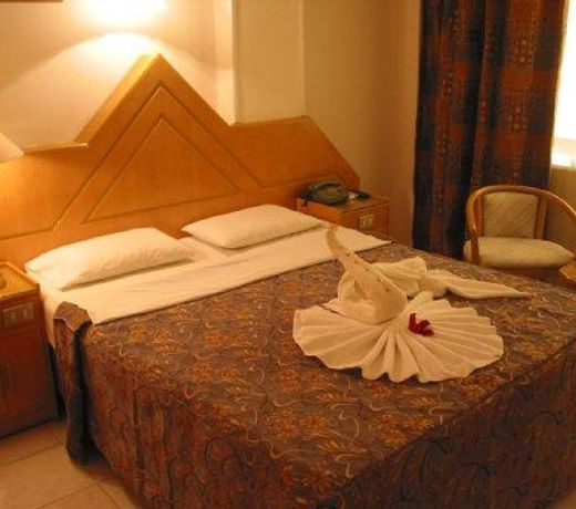 Karnak Hotel