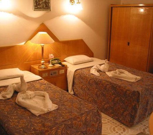 Karnak Hotel