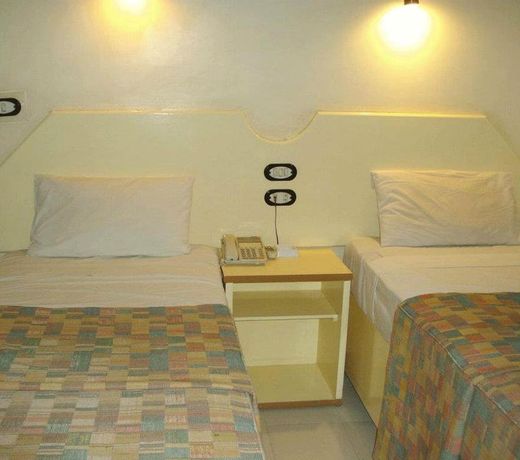 LITTLE GARDEN HOTEL