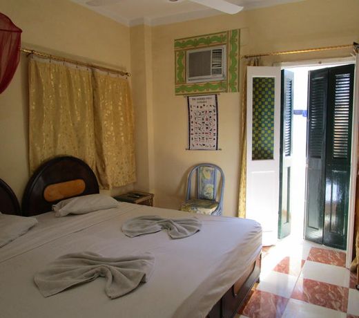 BOOMERANG HOTEL LUXOR