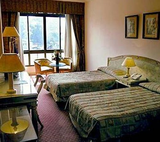 Om Kolthoom Hotel
