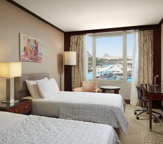 Le Meridien Pyramids Hotel & Spa