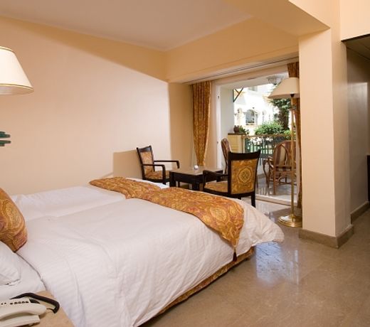 Cataract Pyramids Resort