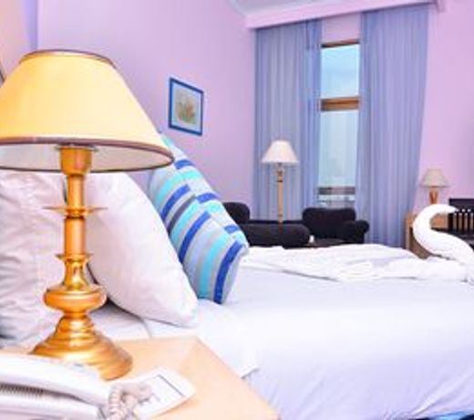Aracan Pyramids Hotel