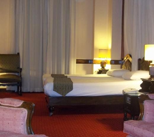 Cosmopolitan hotel