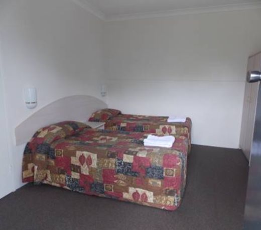 Yass Motel
