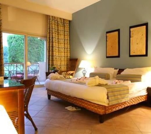 Swiss Inn Pyramids Golf Resort