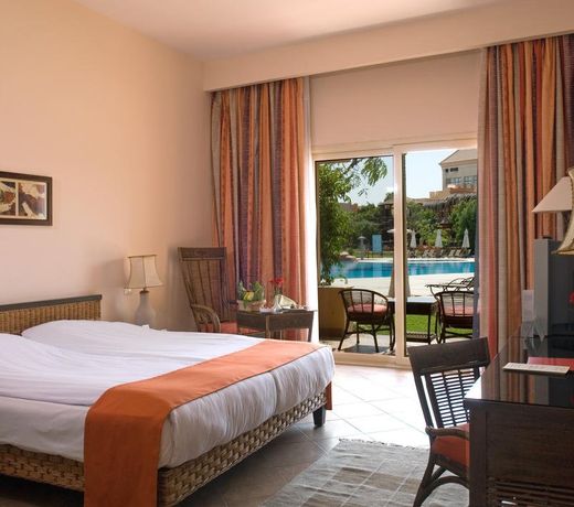 Swiss Inn Pyramids Golf Resort