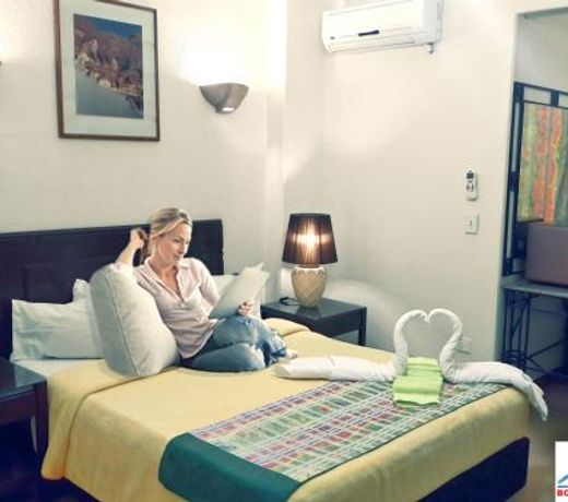 Bonne Vie Hotel