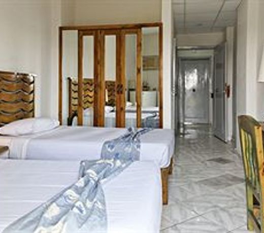 Empire Inn
