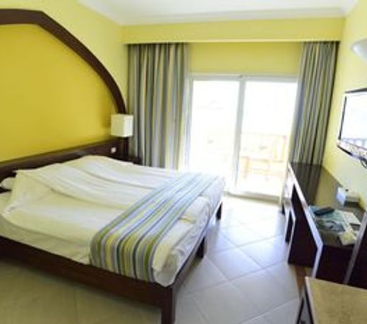 The Breakers Diving and Surfing Lodge Soma Bay