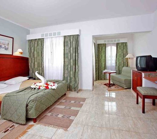 Golden Beach Resort