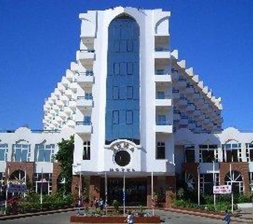 Roma Host Way Hotel & Aqua Park