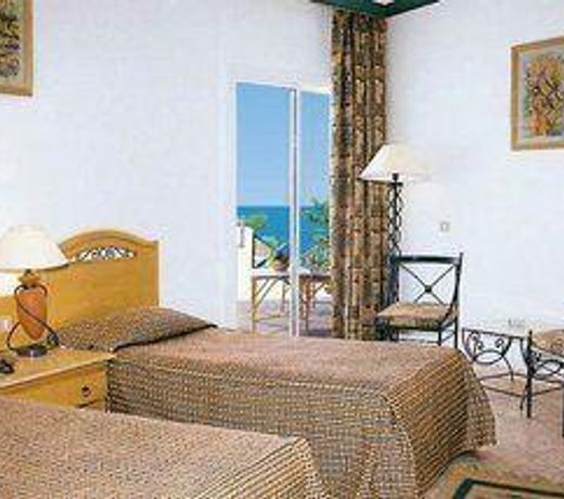 Roma Host Way Hotel & Aqua Park