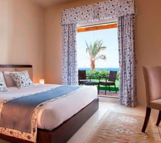 Azzurra Sahl Hasheesh
