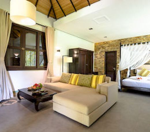 Samanea Beach Resort & Spa