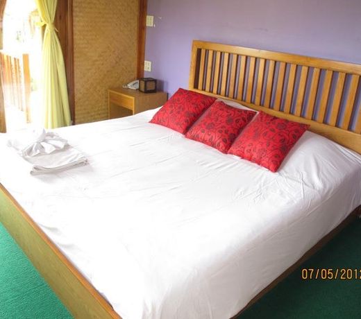Bua Sawan Resort
