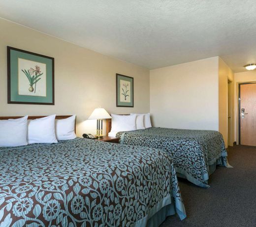 EAGLES LANDING MOTEL