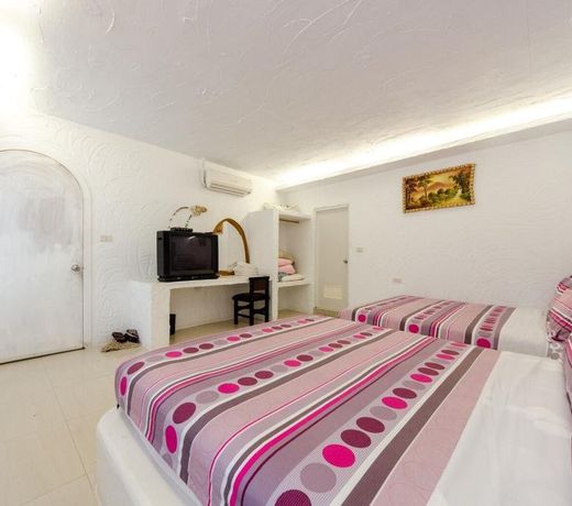Peace Home Guest House III
