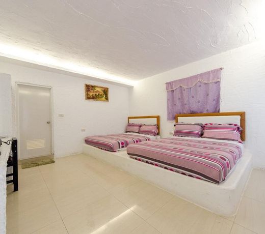 Peace Home Guest House III
