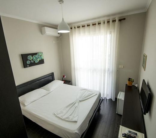 Kadrisa Hotel