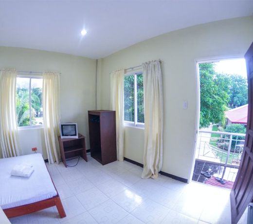Blue Pot Family Resort