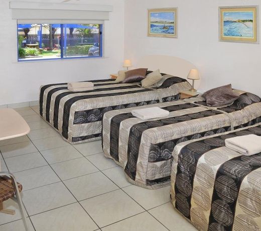 Yamba Twin Pines Motel