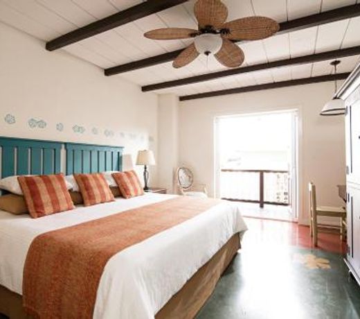 Hotel Isla de Flores