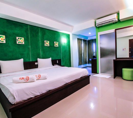 Fun-D City View Hotel (SHA Extra Plus)