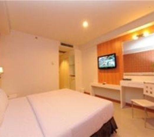 Pratunam Hotel (SHA Extra Plus)