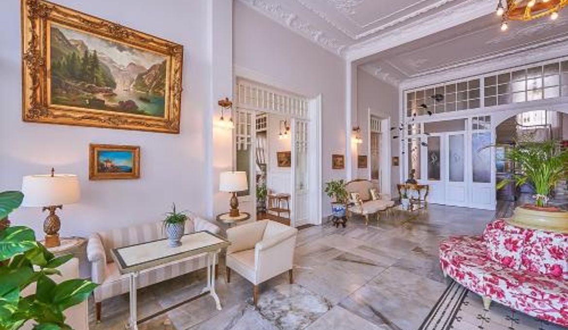 Splendid Palace