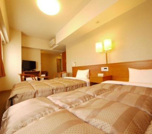 Hotel Route-Inn Fukaya Ekimae